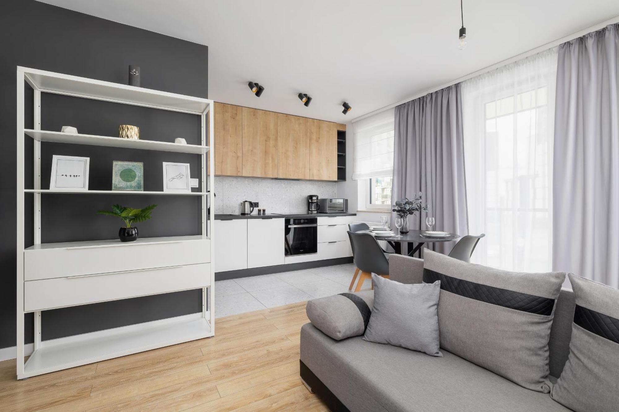 Elegant Apartment In Cracow With Balcony, Parking And Desk By Noclegi Renters Cracovie Extérieur photo