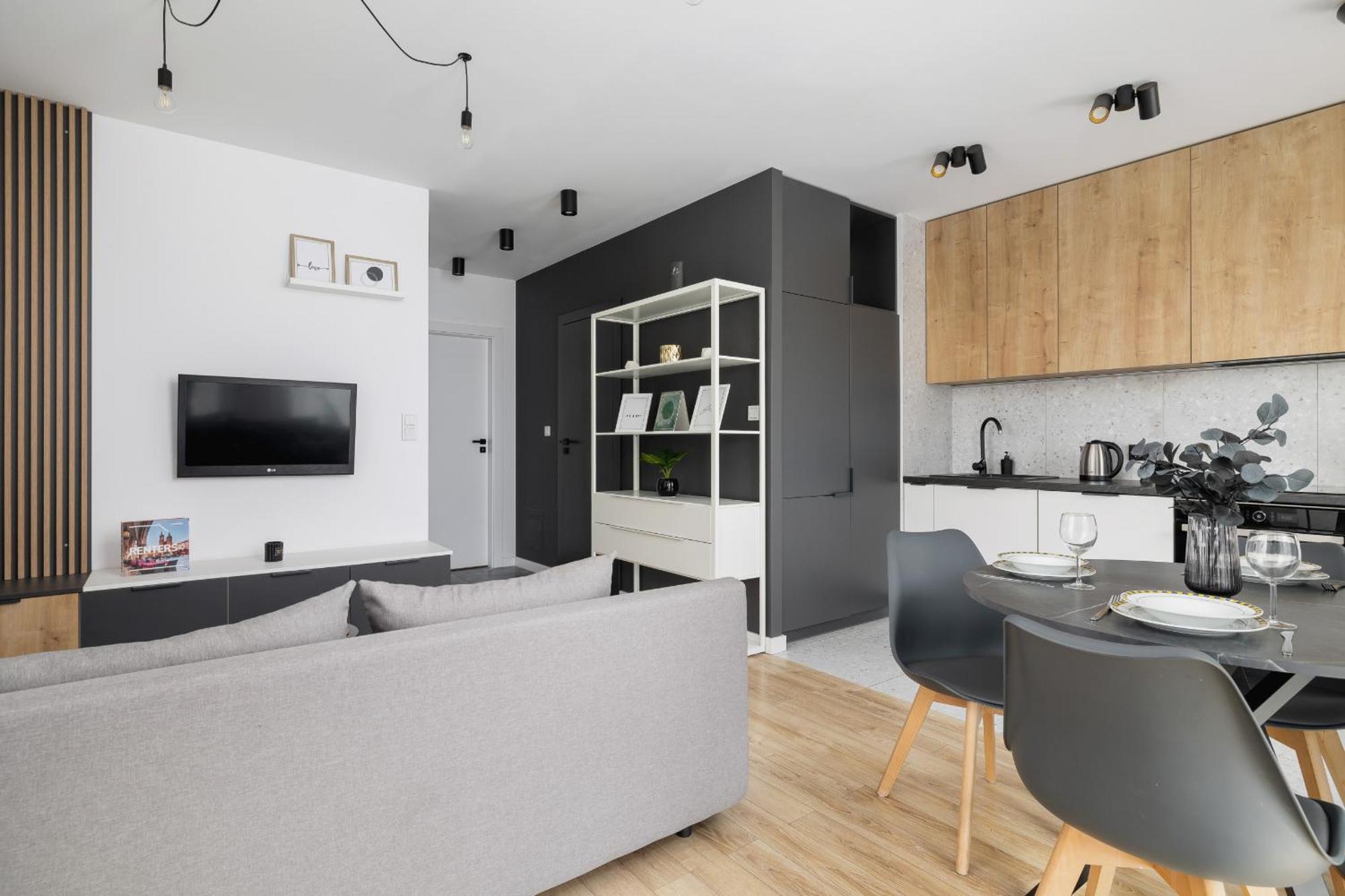 Elegant Apartment In Cracow With Balcony, Parking And Desk By Noclegi Renters Cracovie Extérieur photo